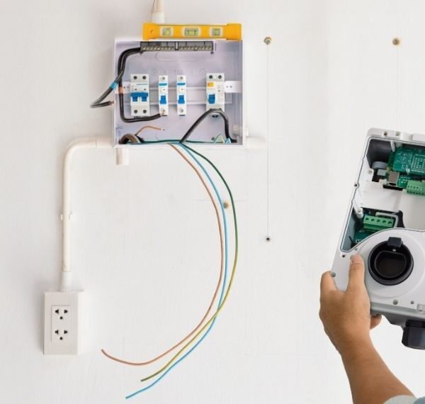 Araç Şarj İstasyonu Kurulumu istanbul elektrikçi